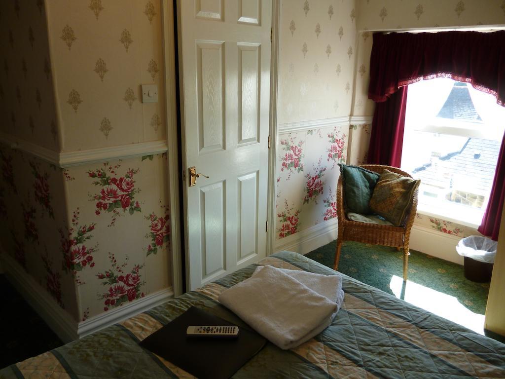 Weybourne Guest House Tenby Room photo